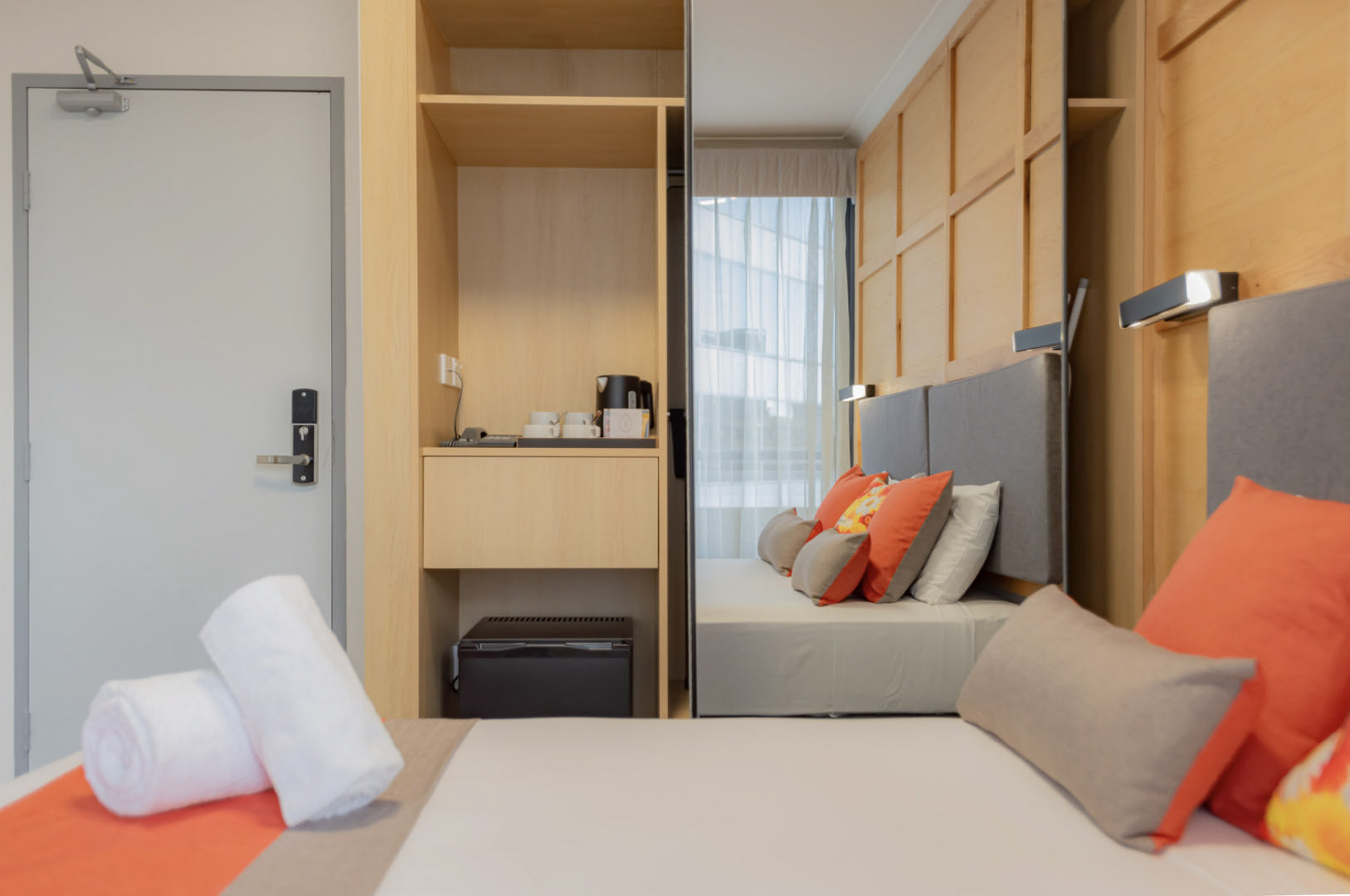 Standard Queen Room at YEHS Hotel Sydney Harbour Suites